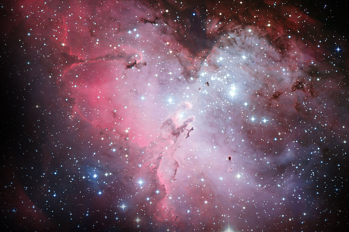 Hubble Space Telescope image of M16